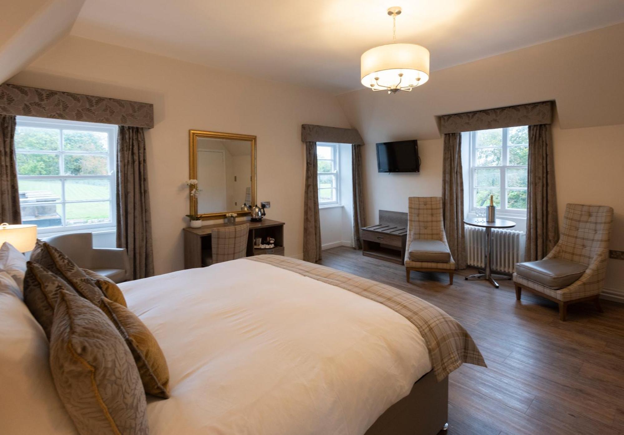 The Stair Arms Hotel Pathhead Экстерьер фото